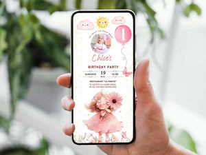 Invitatie Zi de Nastere Fetita Florilor, Format Digital